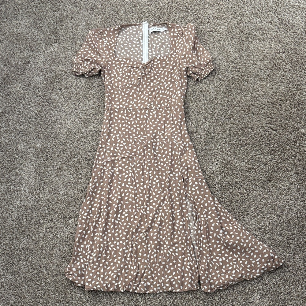 Petal & Pup Tan Patterned Midi Dress